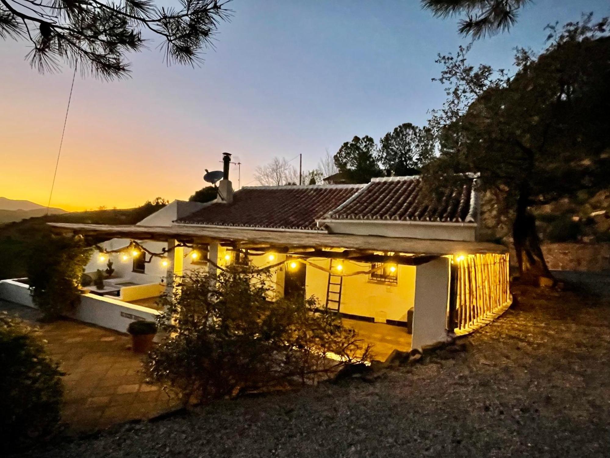Finca El Sueno Andaluz วิญานูเอวา เด ลา กอนเซปซิออน ภายนอก รูปภาพ